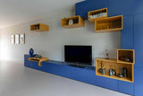 Blauw Interieur hoekwoning-Huisvanbinnen-blauw,blauw maatwerk interieur,blauwe hoekwoning,compacte woning inspiratie,design woonkamer,interieur,kleurrijk interieurdesign,moderne woonkamer blauw,stijlvolle woondecoratie,Woonkamer-Blauw interieur hoekwoning-OBLY