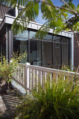 Bovenwoning met verbinding tot tuin-Richèl Lubbers Architecten-Woonkamer-OBLY