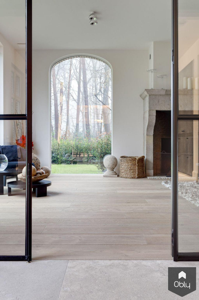 Brede eiken plankenvloer in authentieke woning-NOBEL Flooring-alle,Woonkamer-OBLY