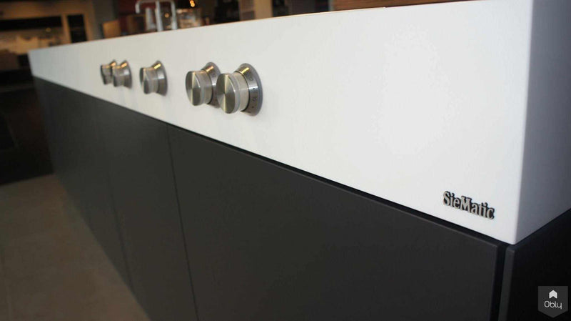 Corian eilandblad met blinde stopcontacten-Cora Techniek-alle,Keuken-OBLY