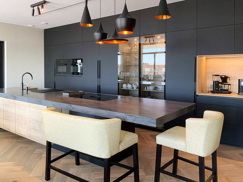 Designkeuken mat zwart-Keukenarchitectuur Midden Brabant-Keuken-Moderne designkeuken zwart zijdemat-OBLY