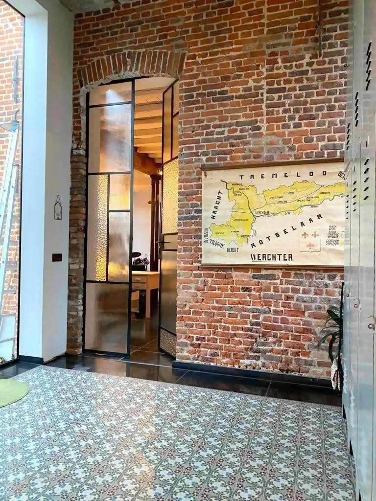 Dubbele scharnierdeuren met figuurglas-Stalendeurenhuys-design deuren interieur,deuren met figuurglas,dubbele stalen deuren,industriële binnendeuren,keuken,maatwerk stalen deuren,scharnierdeuren staal,slanke stalen profielen,stalen deuren met structuurglas-Figuurglas dubbele scharnierdeuren-OBLY