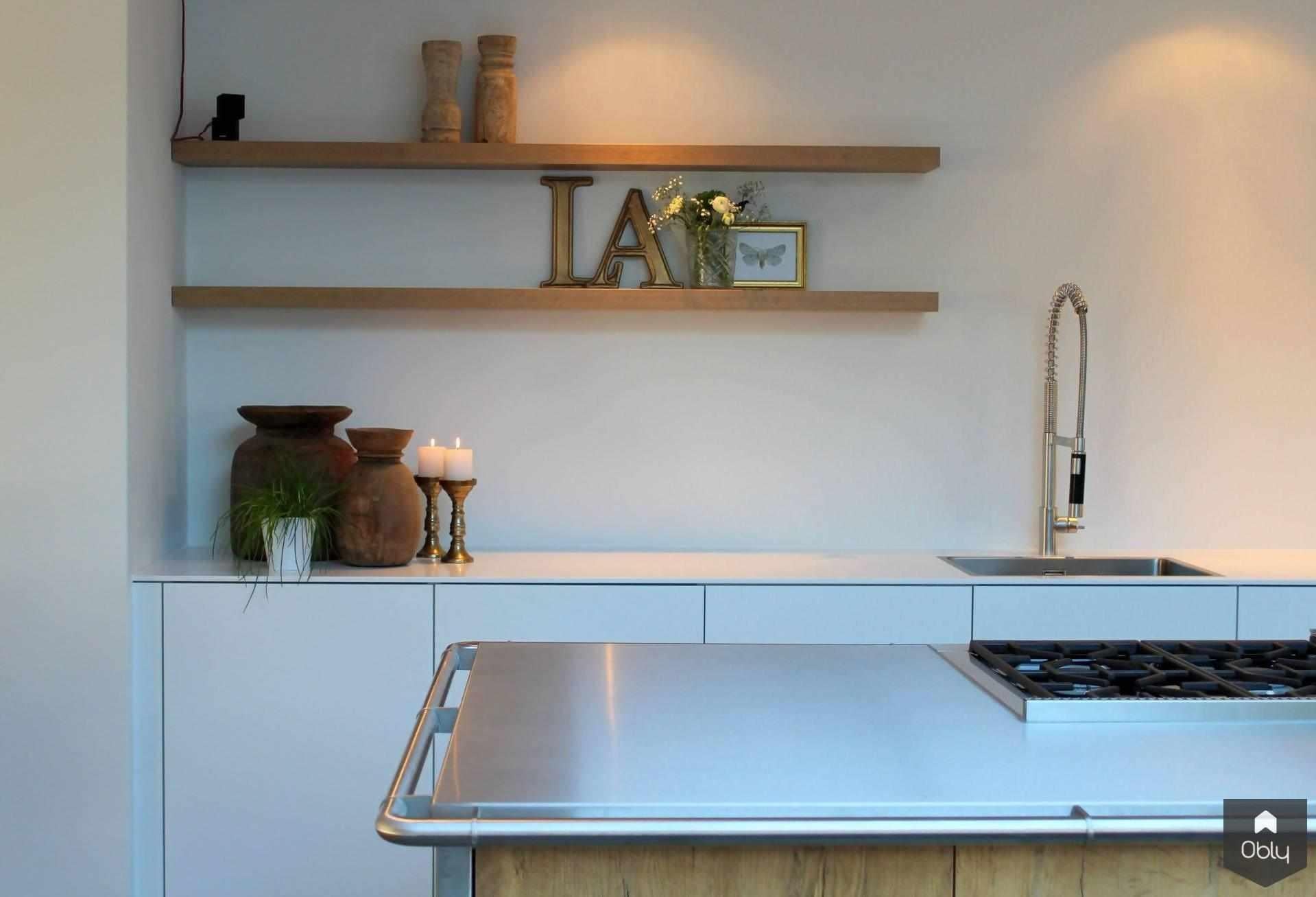 Eigentijdse keuken met RVS eiland-Kitchen Concepts-alle,Keuken-Eigentijdse keuken met RVS eiland | OBLY.com-OBLY