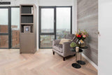 Eiken visgraatvloer in penthouse in purmerend-The Woodstore-alle,lichte woonkamer,moderne woonkamer,ruime woonkamer interieur,Woonkamer,woonkamer met grote ramen,woonkamer met houten vloer-Eiken visgraatvloer in penthouse in purmerend-OBLY