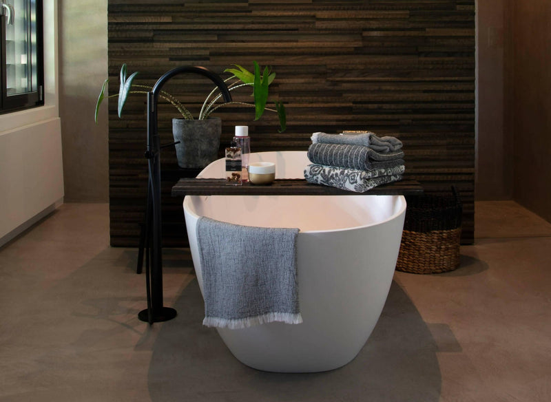 Exclusieve badkamer met hout twist-OBLY-badkamer-Exclusieve badkamer met hout twist-OBLY