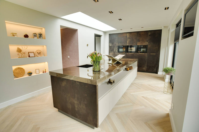Exclusieve keuken lederen fronten-Paul Theuws Interieur-keuken-Exclusieve keuken met lederen fronten-OBLY