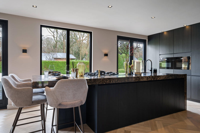 Exclusieve keuken met Emperador marmeren blad-Keukenstudio Stormink-Keuken-OBLY