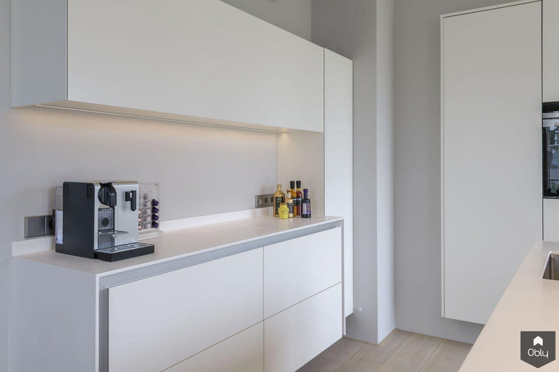 Frank! Greeploze keuken met Corian werkbladen en Bora afzuiginstallatie-Frank! Maatwerk Keukens-alle,Keuken-OBLY