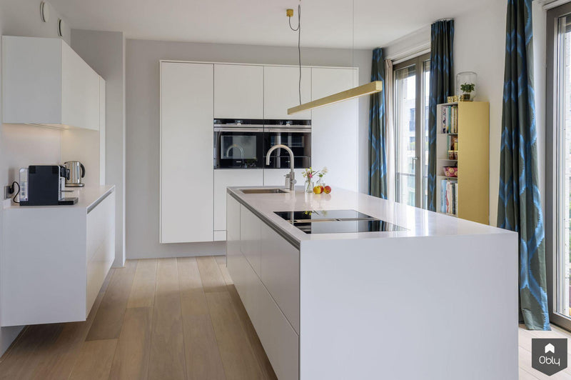 Frank! Greeploze keuken met Corian werkbladen en Bora afzuiginstallatie-Frank! Maatwerk Keukens-alle,Keuken-OBLY