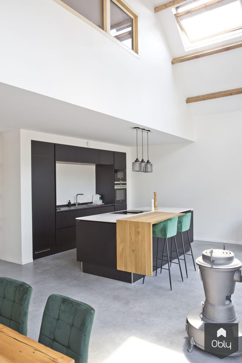 Gevlinderde woonbeton vloer in boerderijwoning-Willem Designvloeren B.V.-alle,Woonkamer-OBLY