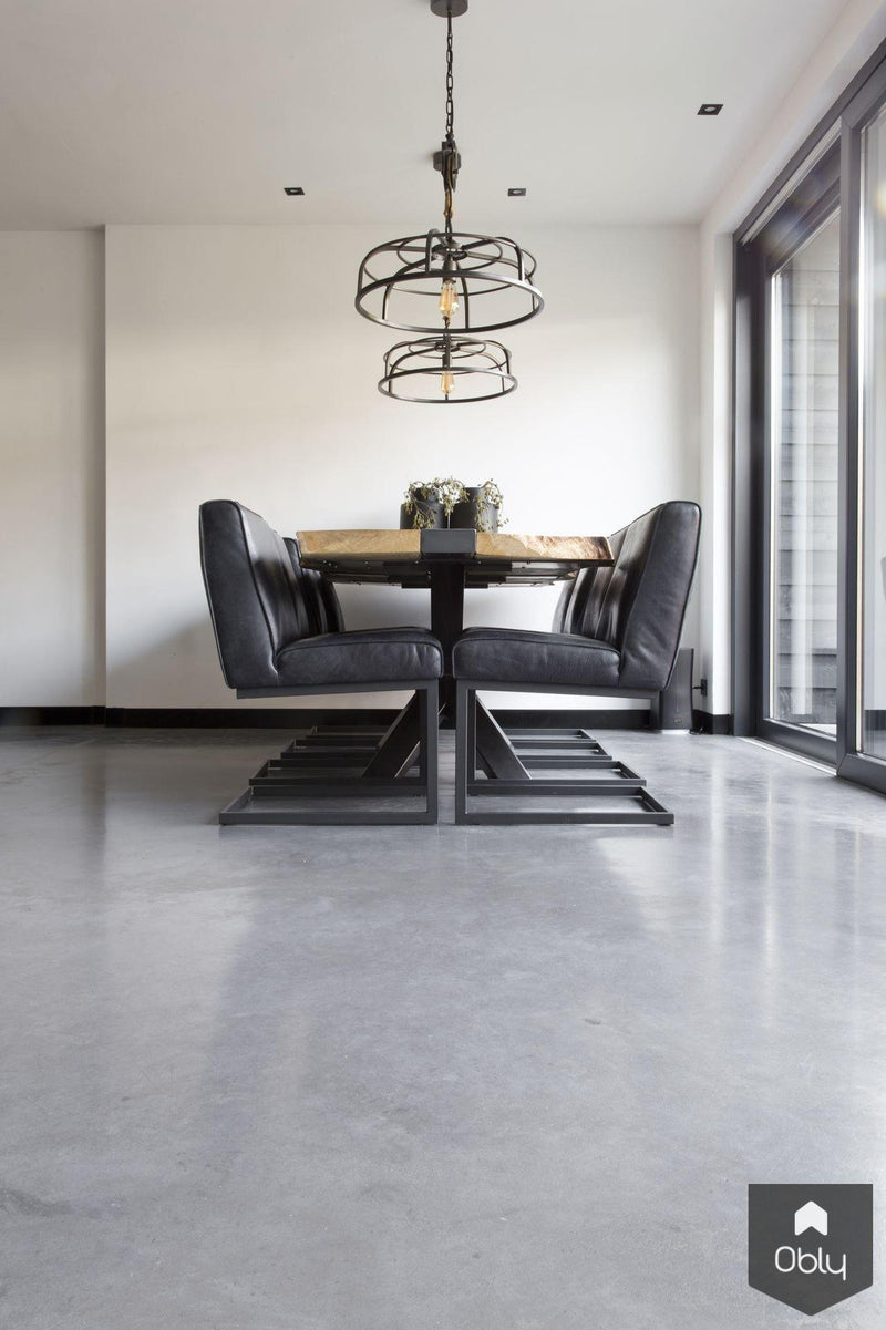 Gevlinderde woonbeton vloer in gecombineerde kleur-Willem Designvloeren B.V.-alle,Woonkamer-OBLY