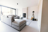 Gietvloer betonlook grijs in nieuwbouwwoning-OBLY-woonkamer-Gietvloer betonlook grijs in nieuwbouwwoning -OBLY