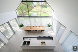 Glazen Valcucine keukeneiland in moderne villa-Bert van Vlijmen-alle,Keuken-OBLY