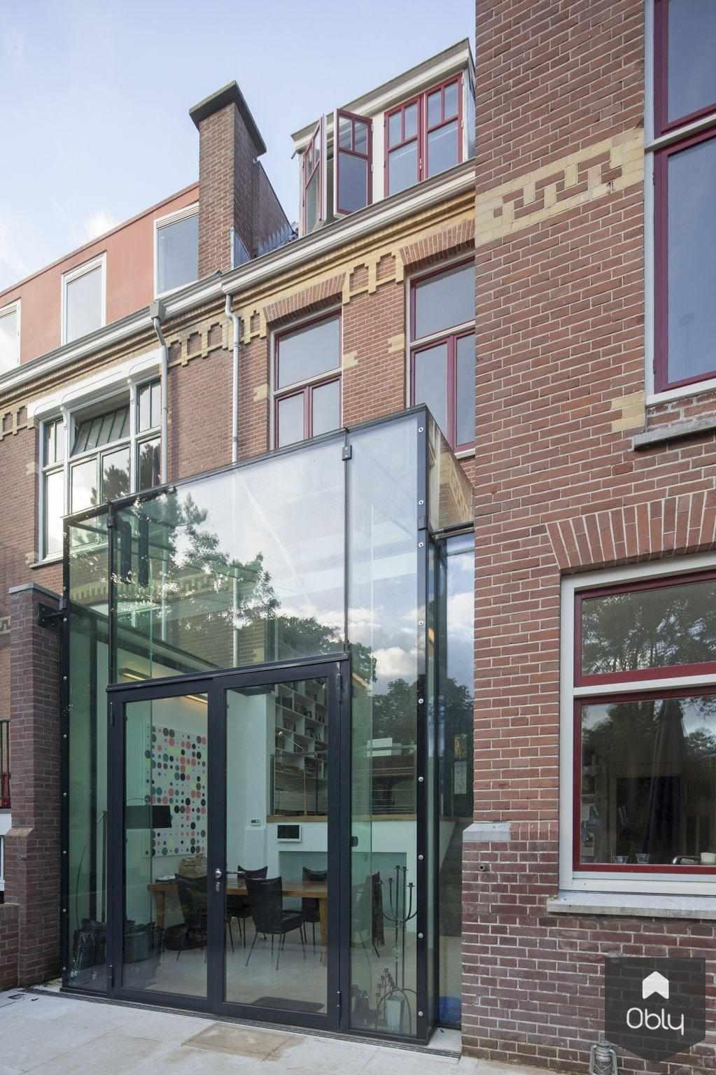 Glazen aanbouw herenhuis-HOYT Architecten & Bouwmanagers-Aanbouw,aanbouw jaren 30 woning,alle,glazen aanbouw herenhuis,glazen pui aanbouw,glazen serre aanbouw,glazen uitbouw woning,moderne glazen aanbouw,stalen kozijnen uitbouw-OBLY