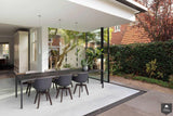 Glazen aanbouw jaren 30 woning-KELLER minimal windows® by Kumasol-aanbouw,aanbouw met glas,alle,aluminium schuifpui,glazen aanbouw,jaren 30 woning,lichtinval woning,minimalistische architectuur,moderne aanbouw,renovatie jaren 30 woning,uitbouw woning,verbinding binnen buiten-Glazen aanbouw jaren 30 woning -OBLY
