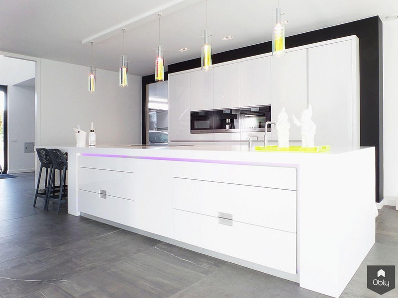 Greeploze hoogglans keuken met Corian werkblad-Cora Techniek-alle,Keuken-OBLY