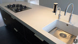 Groot eiland met Corian werkblad.-Keukenarchitectuur Midden Brabant-alle, Keuken-OBLY