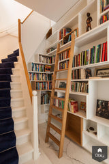 Hoge eiken fineer boekenkast-Berka Interieurbouw en Meubelmakerij-alle,Entree hal trap-OBLY