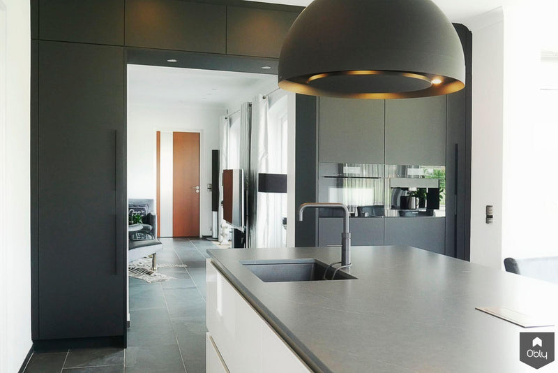 Hoogglans lak witte keuken in greeploos design-Keukenarchitectuur Midden Brabant-alle,Keuken-OBLY