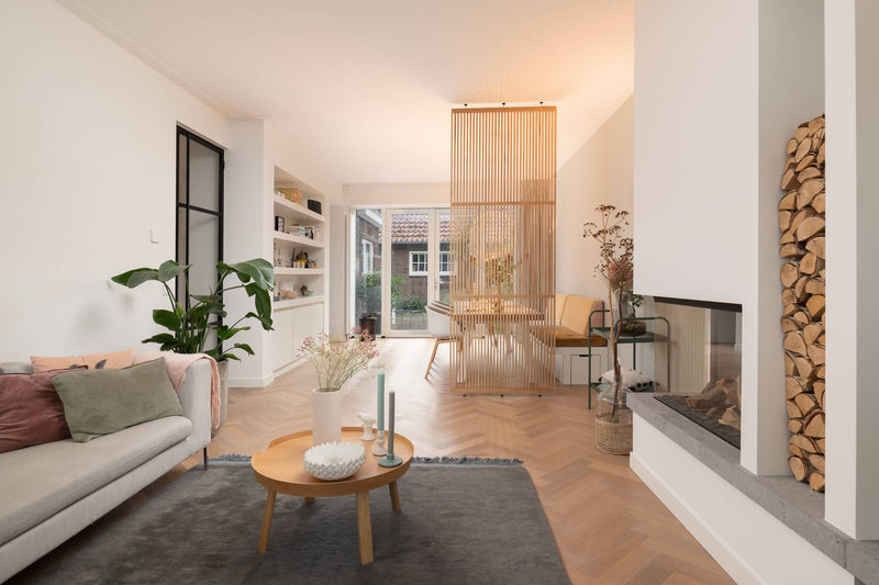 Houten roomdivider in karakteristieke woning-Houten roomdivider-alle,Keuken,Woonkamer-Houten roomdivider in karakteristieke woning -OBLY