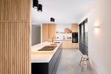 Houten roomdivider tussen kookeiland en eettafel-Houten roomdivider-alle,Keuken-OBLY