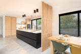 Houten roomdivider tussen kookeiland en eettafel-Houten roomdivider-alle,Keuken-OBLY