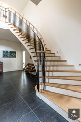 Houten trappen met gedraaid stalen hekwerk-Van Bruchem Staircases-alle,Entree hal trap-OBLY