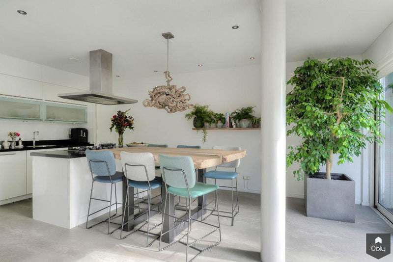 Houten wandmeubel met verdekte toegangsdeuren-lab-R architectenbureau-alle,Woonkamer-OBLY