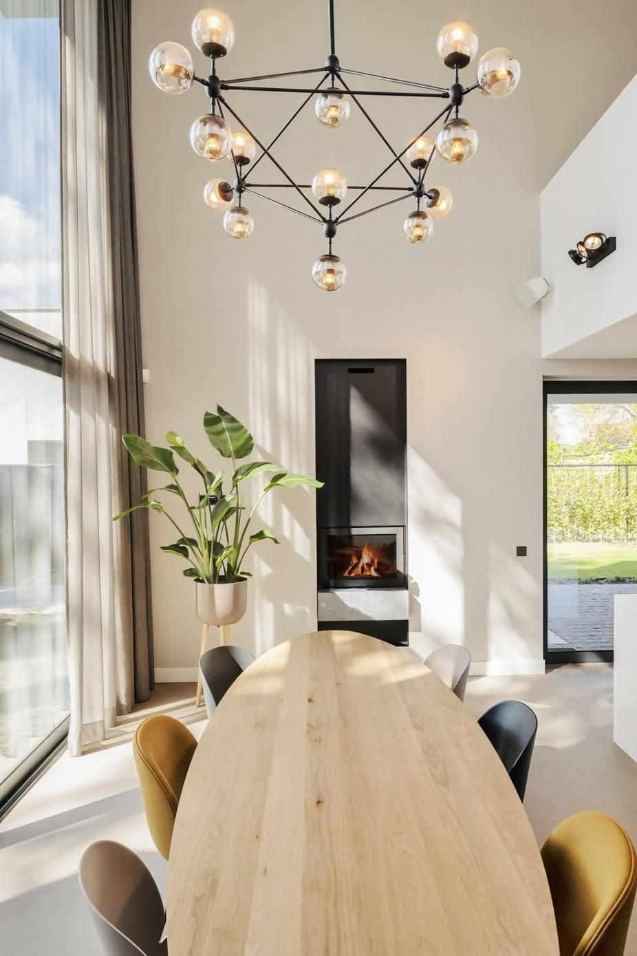 Interieurontwerp van moderne villa-Jolanda Knook Interieurvormgeving-Interieurontwerp,Luxe interieur,Minimalistisch interieur,Walnoot hout,woonkamer-Interieurontwerp van moderne villa-OBLY