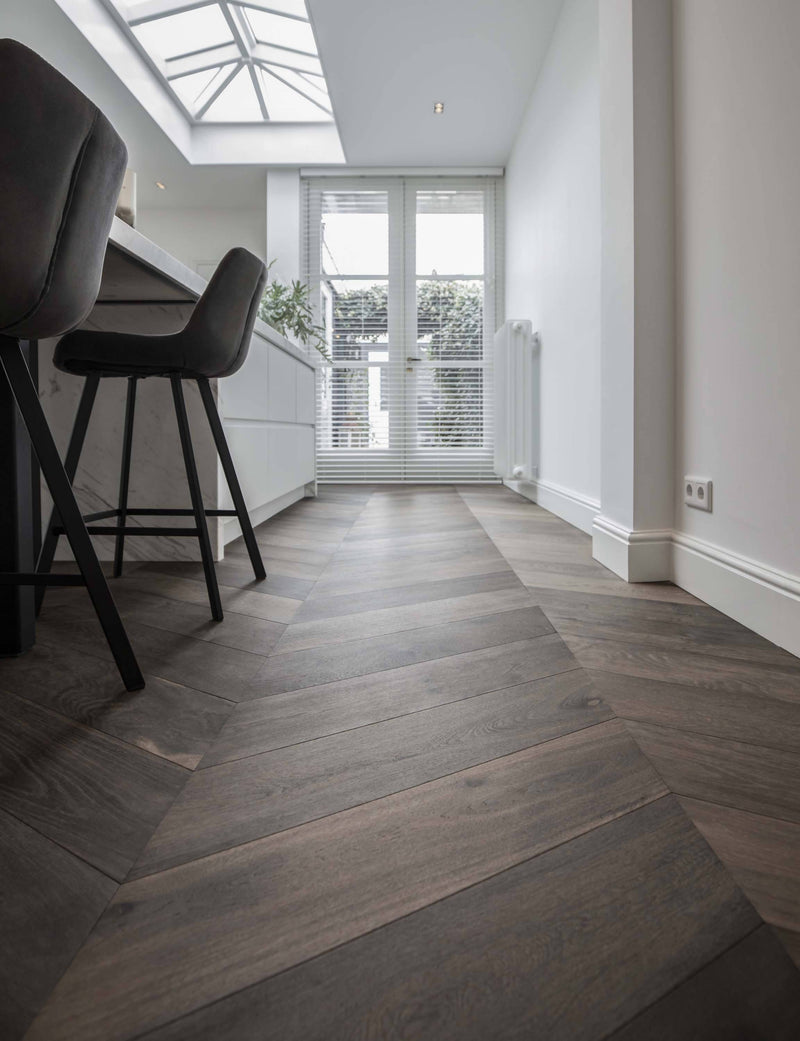 Jaren 30 woning eiken Hongaarse punt vloer-WOOD! by Vorselaars-Woonkamer-Jaren 30 woning eiken Hongaarse punt-OBLY