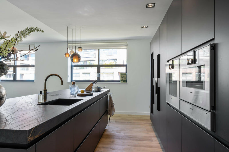KAMB Moderne keuken-Keukenarchitectuur Midden Brabant-appartement,keuken-KAMB moderne keuken-OBLY