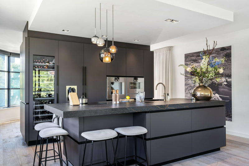 KAMB Moderne keuken-Keukenarchitectuur Midden Brabant-appartement,keuken-KAMB moderne keuken-OBLY
