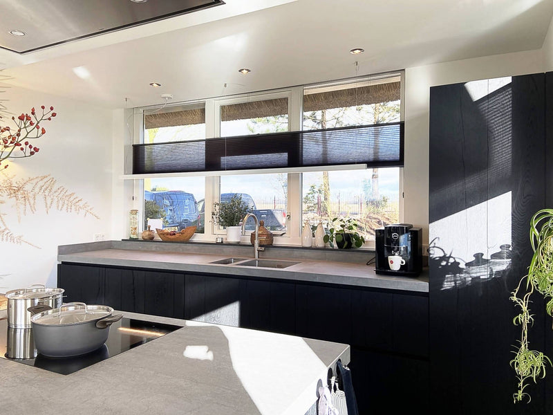 Keuken met eiken houtaccent-Keukenarchitectuur Midden Brabant-Keuken-OBLY