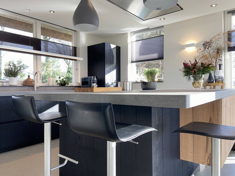 Keuken met eiken houtaccent-Keukenarchitectuur Midden Brabant-Keuken-OBLY