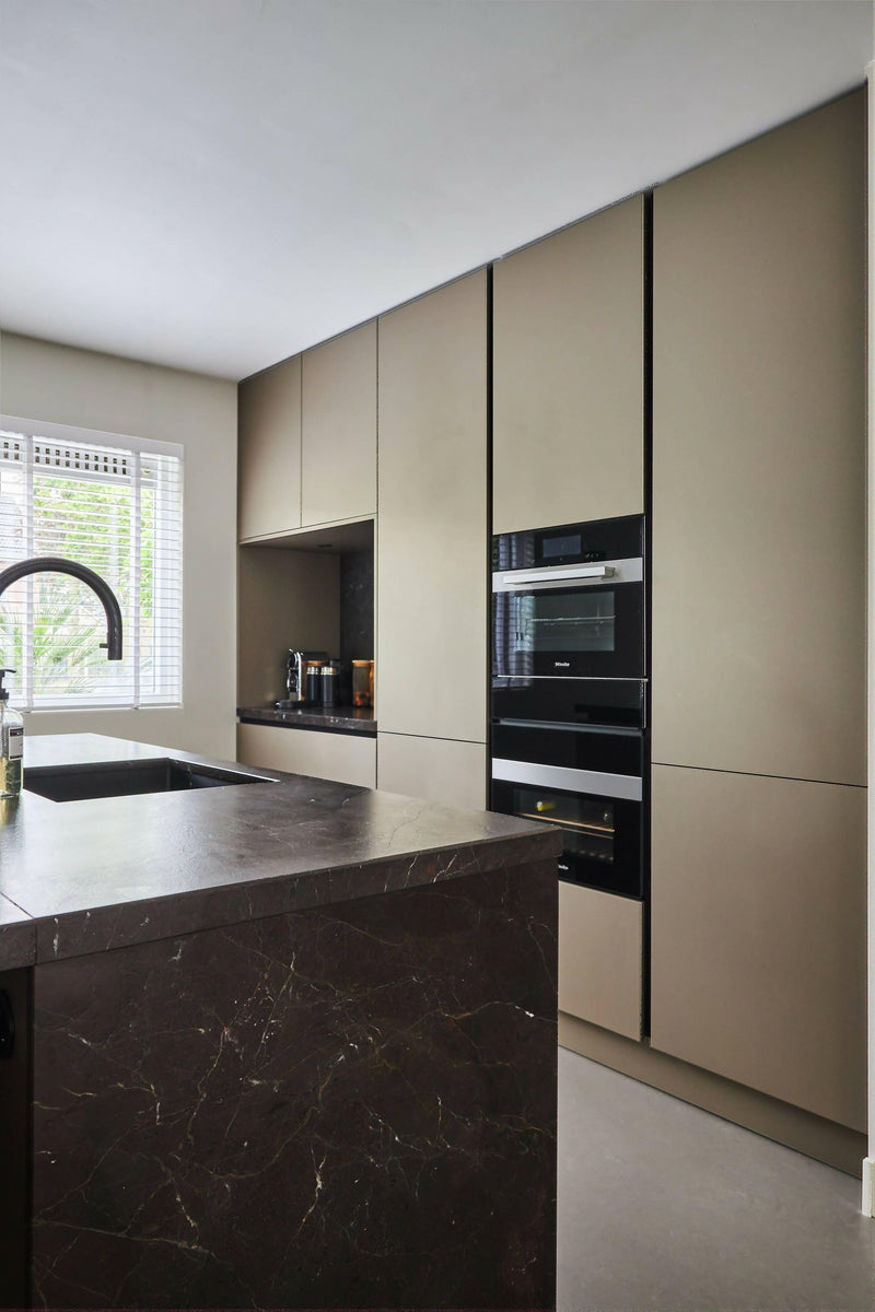 Keuken met kameleon kleur-Keukenstudio Stormink-keuken-OBLY