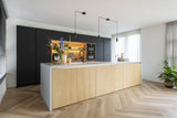 Keuken met mat zwarte hoge kastenwand-Ergoform-alle,Keuken,Woonkamer- Keuken met mat zwarte hoge kastenwand -OBLY