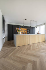Keuken met mat zwarte hoge kastenwand-Ergoform-alle,Keuken,Woonkamer- Keuken met mat zwarte hoge kastenwand -OBLY