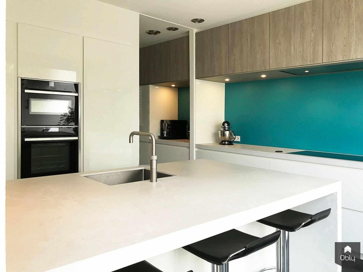 Keuken met mediterraans blauw en warme houttinten-Keukenarchitectuur Midden Brabant-alle,Keuken-OBLY