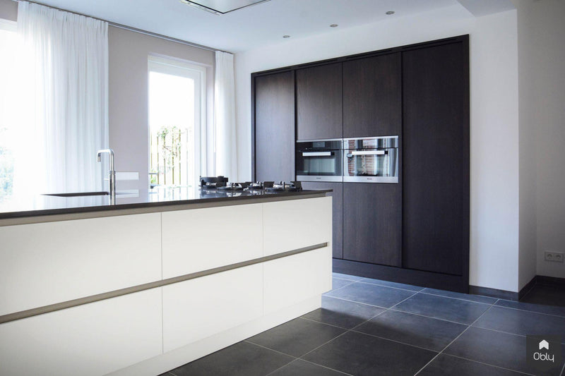 Keuken modern met eiken kastenwand-Ecker Interieur-alle,Keuken-OBLY