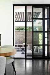 Klassieke villa met moderne aanbouw-Wijs wonen-Aanbouw,alle,Tuinen-Klassieke villa met moderne aanbouw | OBLY.com-OBLY