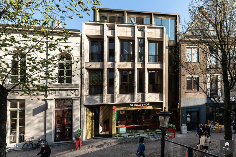Kleurrijk appartement met allure-Cris van Amsterdam-alle,Woonkamer-OBLY