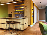 Kleurrijk appartement met allure-Cris van Amsterdam-alle,Woonkamer-OBLY
