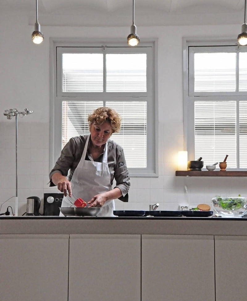 Koken op steen met onzichtbare inductie-OBLY-Keuken-Koken op steen met onzichtbare inductie-OBLY