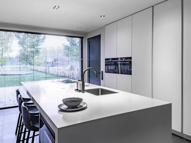 Kookeiland met wijnkast-Cora Techniek-Keuken-Kookeiland met luxe wijnkast-OBLY