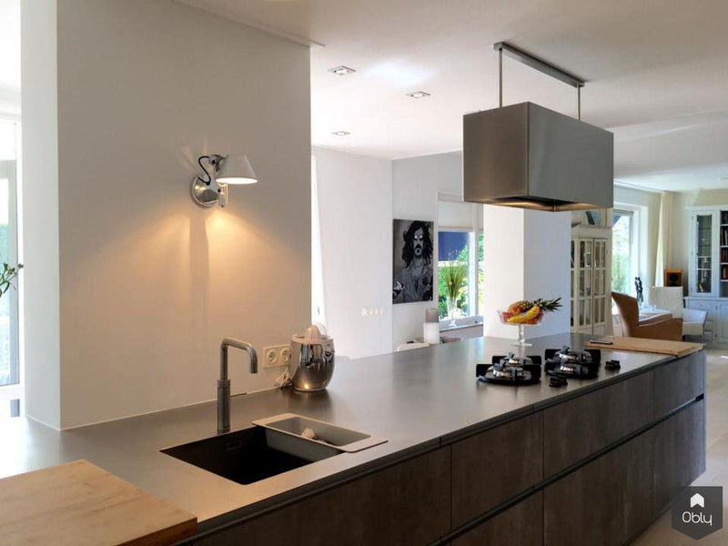LEICHT keuken met keukeneiland en Wave afzuiglamp-Wildhagen Design Keukens-alle,Keuken-OBLY