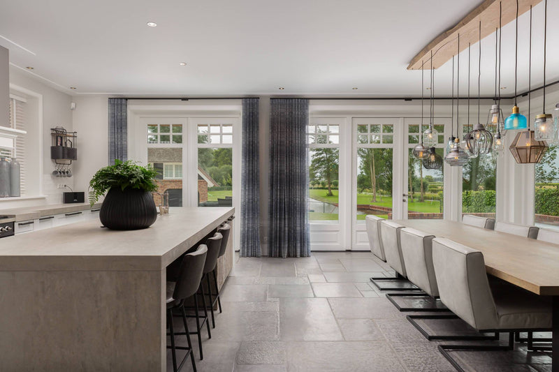 Landelijke Villa karakteristieke materialen-Van den Heuvel & Van Duuren-Tuin-Landelijk Villa met karakteristieke materialen-OBLY