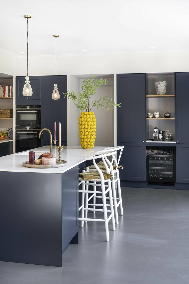 Landelijke villa met moderne uitstraling-Architectenbureau Lighthouse Living-Woonkamer-OBLY