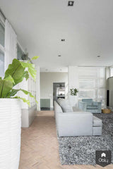 Lichte tuinkamer in Valkenswaard met verbinding naar buiten-B-TOO-alle,lichte woonkamer interieur,moderne tuinkamer interieur,tuinkamer aan huis,tuinkamer woonkamer,Woonkamer,woonkamer met veel licht-Lichte tuinkamer in Valkenswaard | B-TOO-OBLY