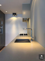 Lichte woonkeuken in zomers woonhuis in Domburg-Grego Design Studio-alle,Keuken,lichte woonkeuken,maatwerk interieurdesign,maatwerk kustinterieur,moderne keuken aan zee,stijlvolle kustwoning,wit zand grijs interieur,Zeeuwse woonstijl,zomers woonhuis Domburg-Lichte woonkeuken in Domburg | Grego Design Studio-OBLY