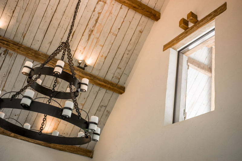 Lichtontwerp in nieuwe boerderij-Hannie Verhoeven Lichtadvies-Woonkamer-Lichtontwerp nieuwbouw boerderij-OBLY